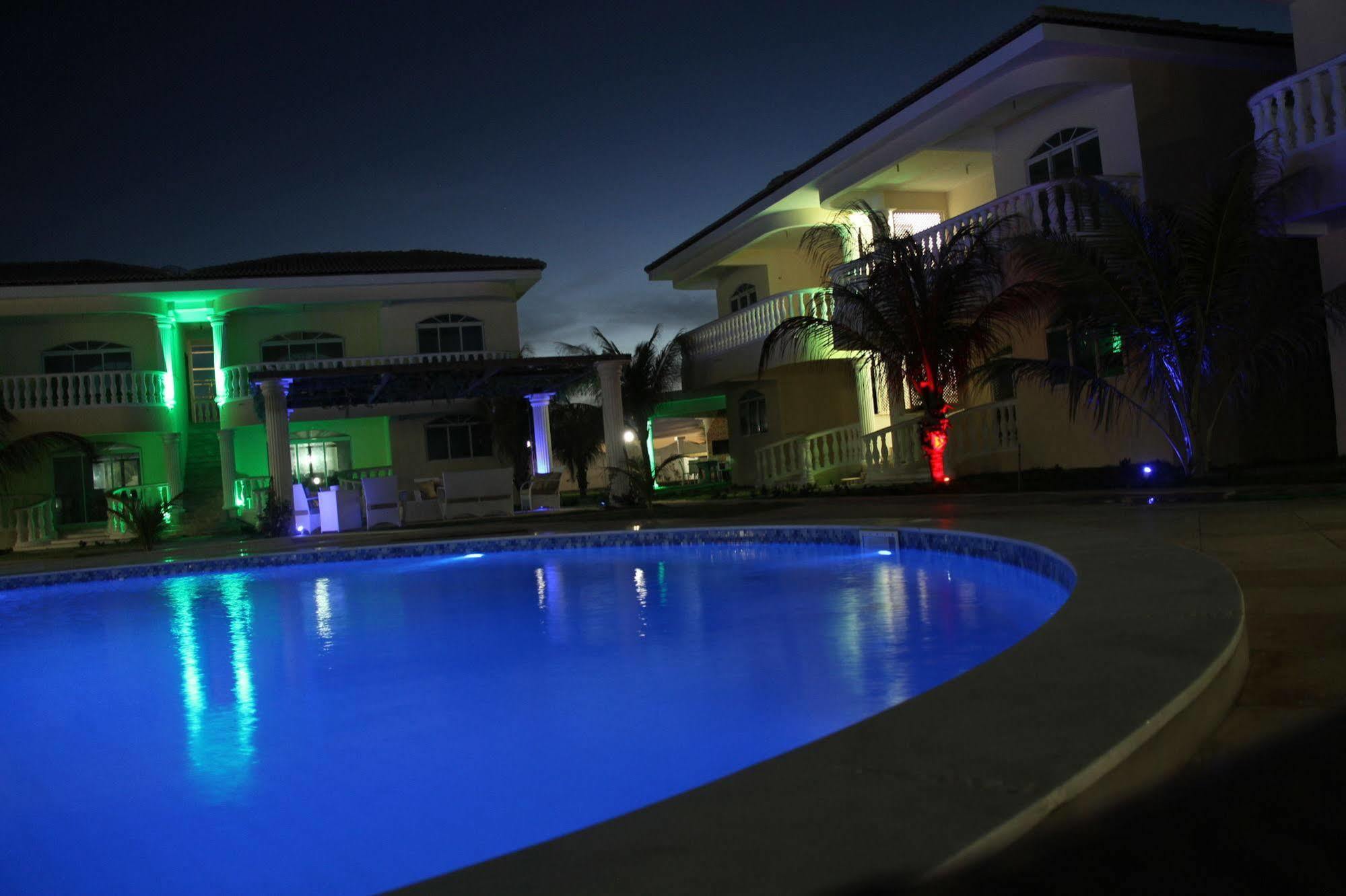 Green Paradise Residence Canoa Quebrada Bagian luar foto